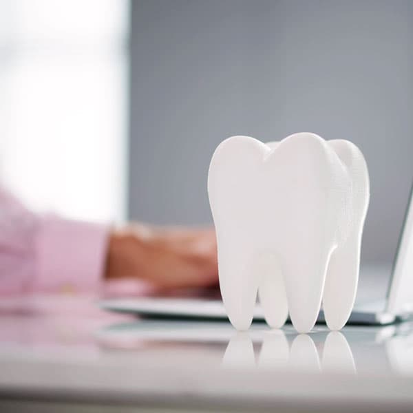 Confíe en nuestros especialistas en odontología